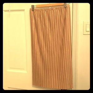 Blush/Gold Metallic H&M Midi Pleated Skirt